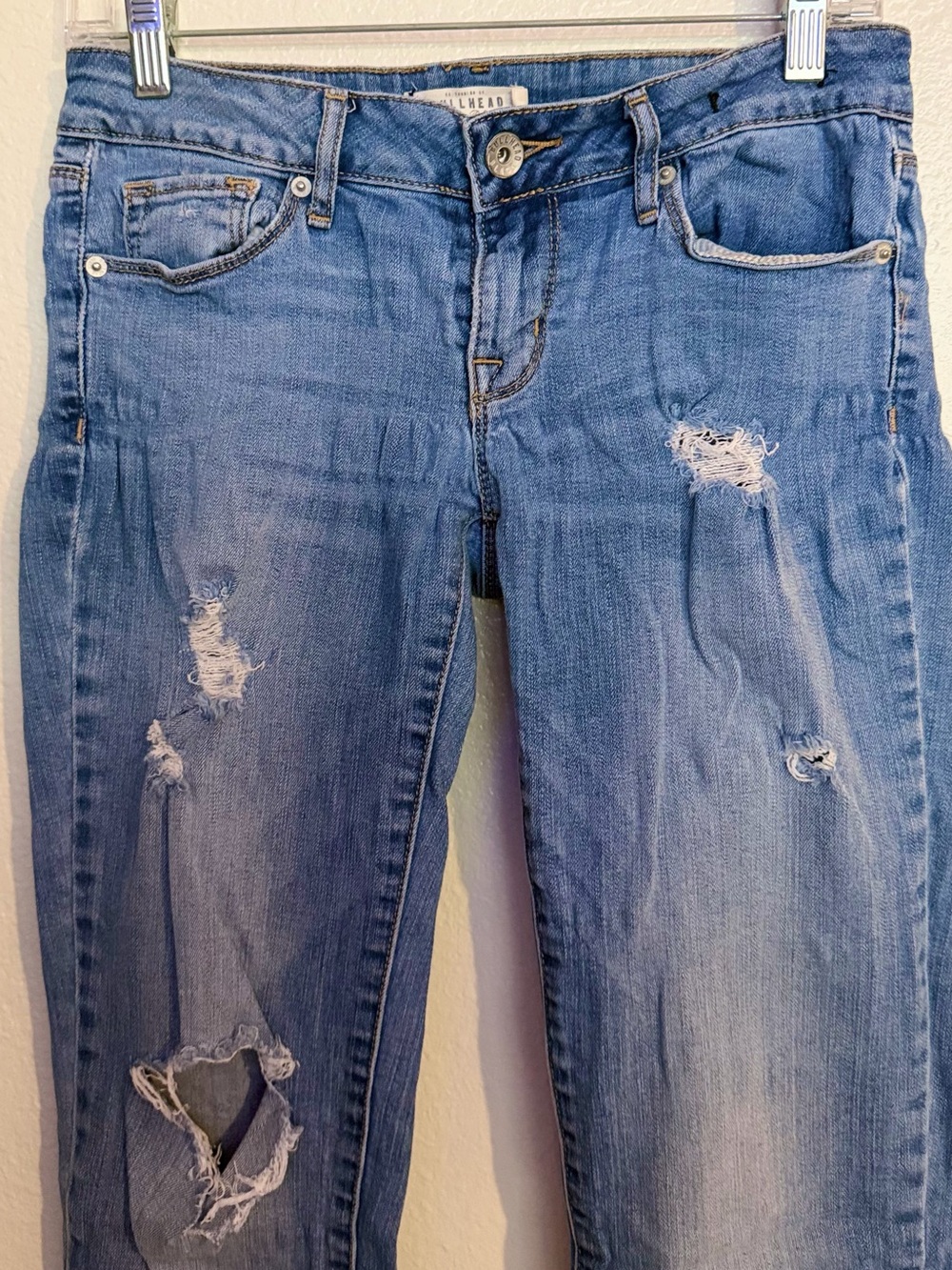 Bullhead Light Blue Distressed Boyfriend Jeans